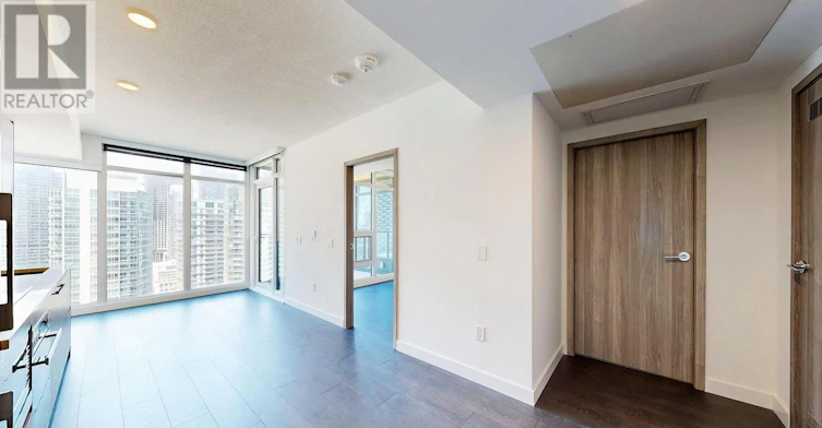 3702-1 Concord Cityplace Way, Toronto, ON, M5V 0X3 - 4