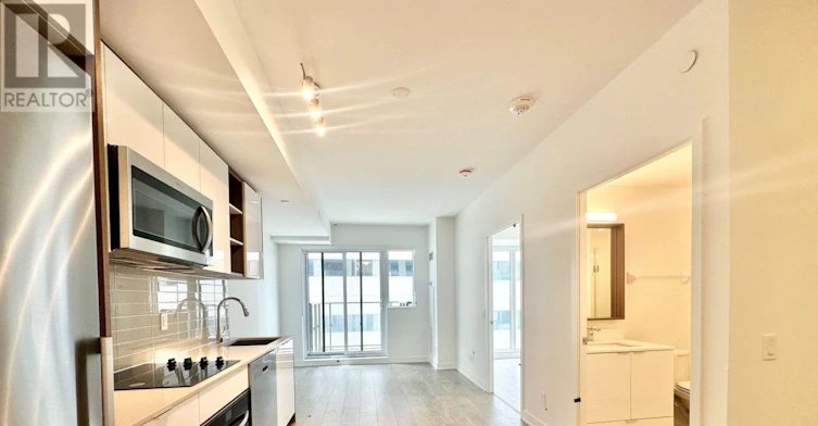 1030-543 Richmond Street W, Toronto, ON, M5V 0W9 - 4