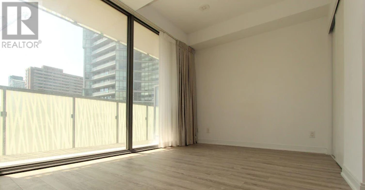 904-50 Charles Street E, Toronto, ON, M4Y 0C3 - 4