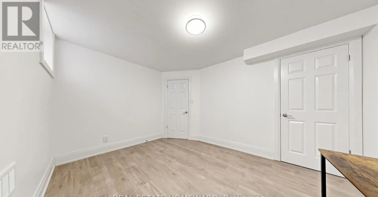 BASEMENT-124 Kendal Avenue, Toronto, ON, M5R 1L9 - 13