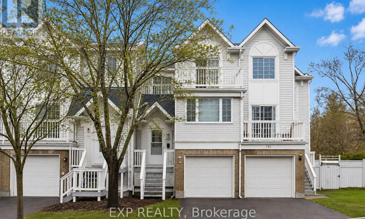 140 Castlegreen Private