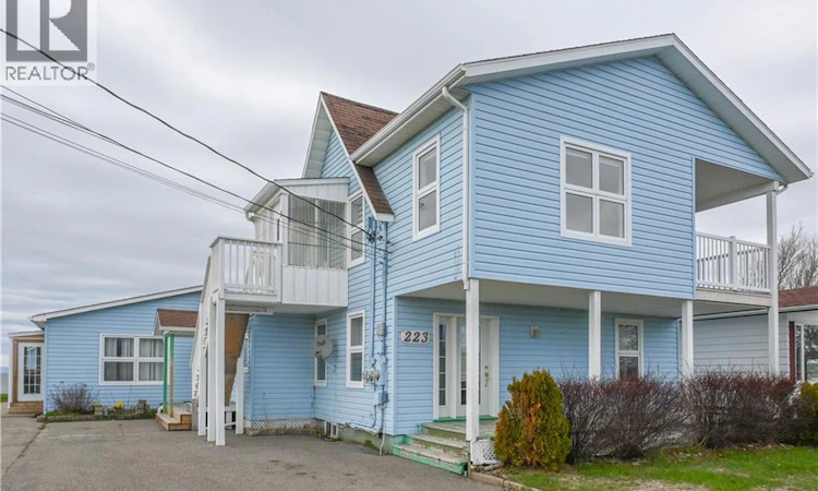 223 Boul St Pierre Boulevard E