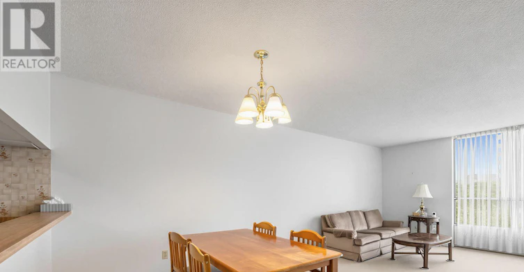 605-10 Martha Eaton Way, Toronto, ON, M6M 5B3 - 9