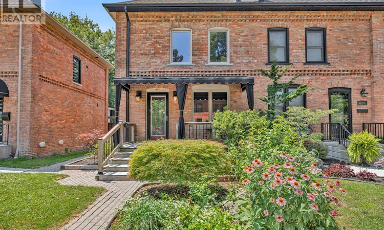 883 Monmouth