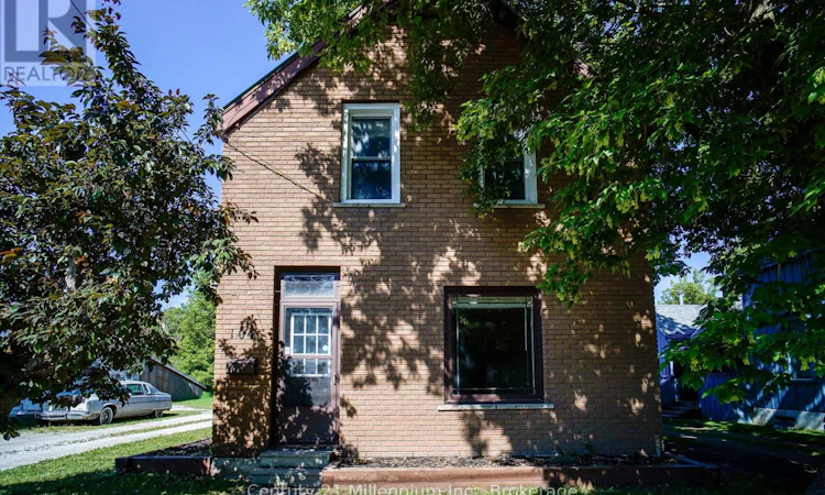 104 Spruce Street