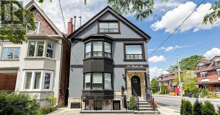 2-124 Kendal Avenue, Toronto, ON, M5R 1L9