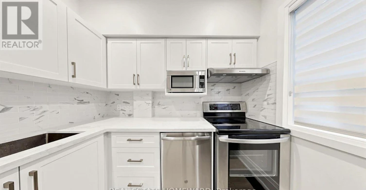 2-124 Kendal Avenue, Toronto, ON, M5R 1L9 - 3
