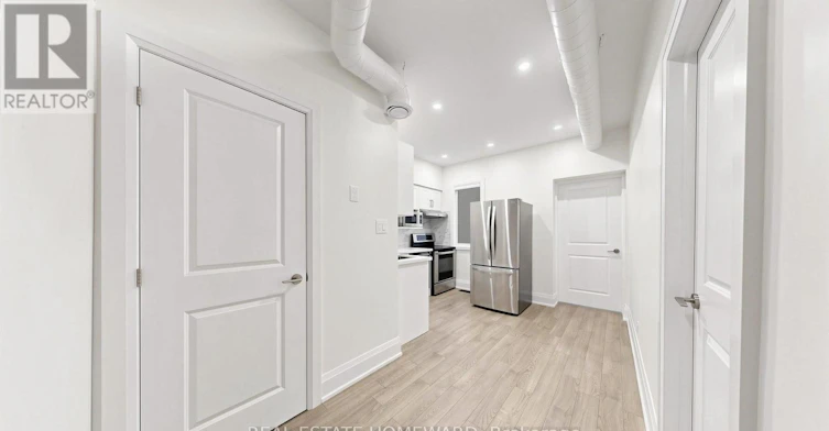 2-124 Kendal Avenue, Toronto, ON, M5R 1L9 - 14