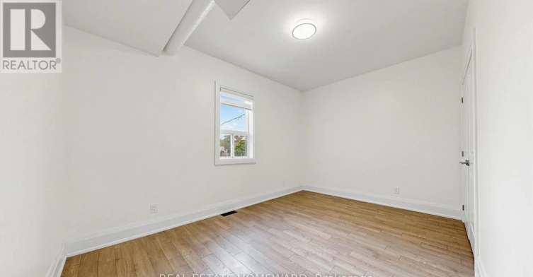 2-124 Kendal Avenue, Toronto, ON, M5R 1L9 - 9