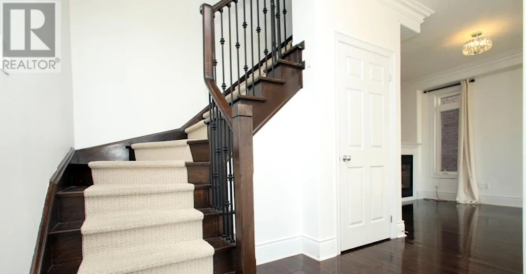572 Country Glen Road, Markham, ON, L6B 1E8 - 2