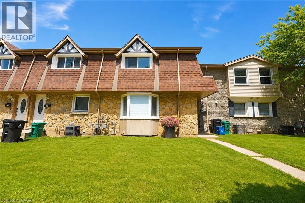 136 Jansen Avenue, Kitchener, ON, N2A 2L7