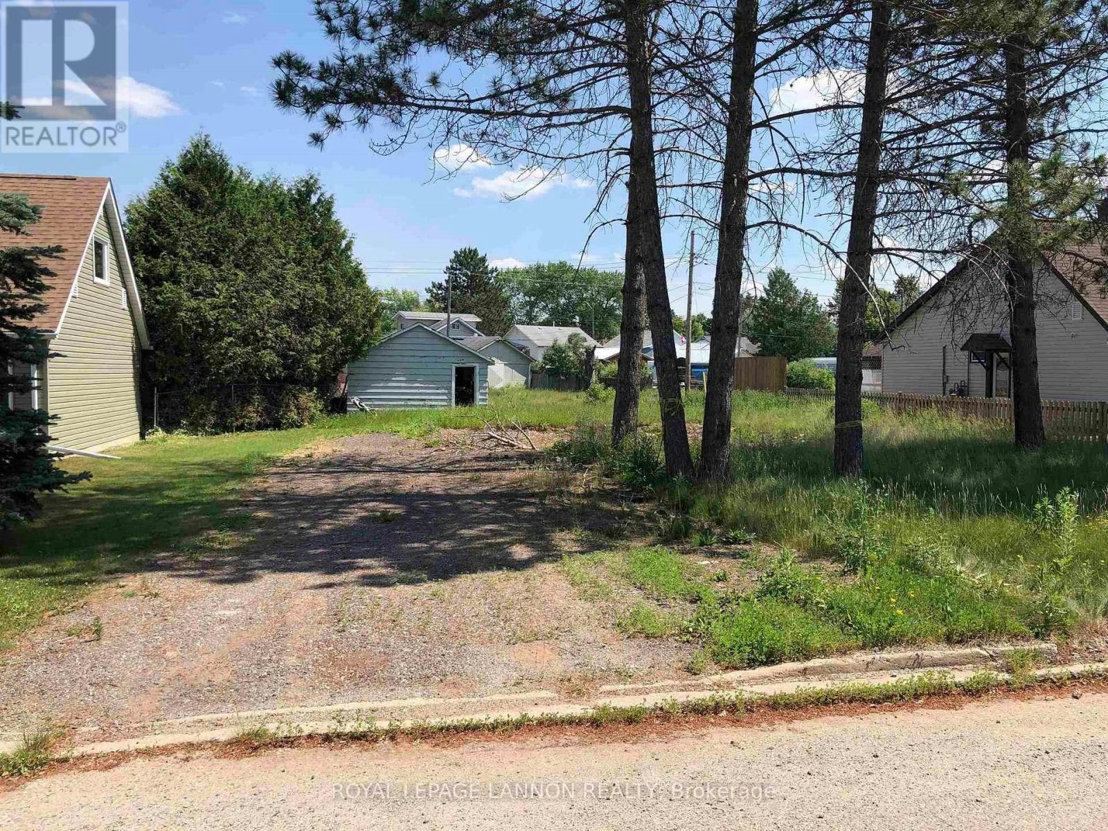 7 Starr Street, Atikokan, ON, P0T 1C0
