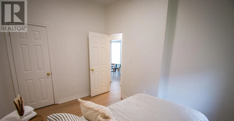 LOWER-390 Ontario Street, Stratford, ON, N5A 3H9 - 9