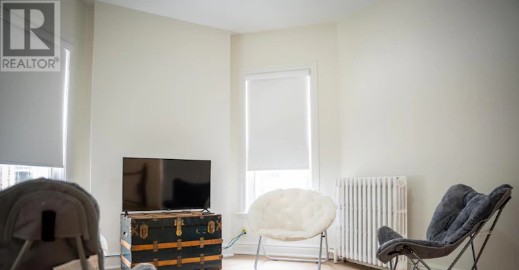 UPPER-390 Ontario Street, Stratford, ON, N5A 3H9 - 5
