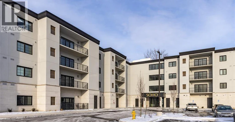 422-3817 Howard Avenue, Windsor, ON, N9E 0B5