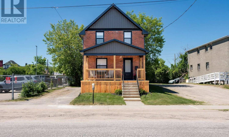 253 Second Avenue W