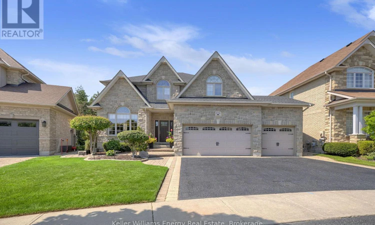 2338 Pindar Crescent