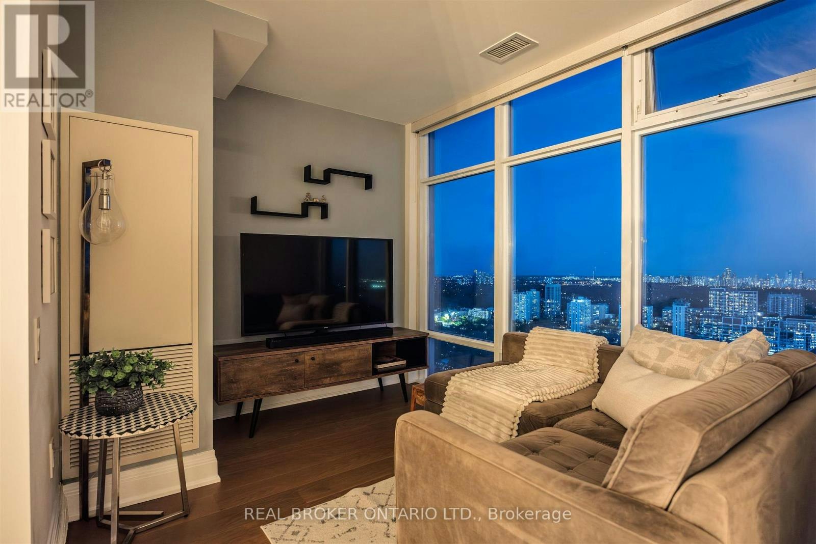 4603-2191 Yonge Street, Toronto, ON, M4S 3H8