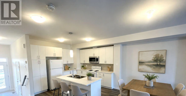 317 Labelle Street, Russell, ON, K0A 1W1 - 2