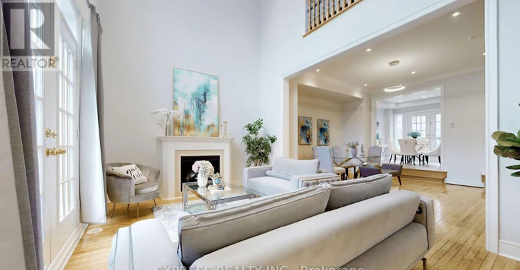 7 Mackenzie's Stand Avenue, Markham, ON, L6G 0C4 - 8