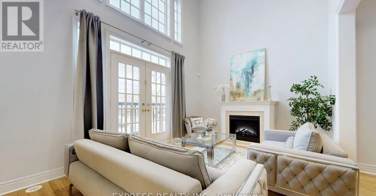 7 Mackenzie's Stand Avenue, Markham, ON, L6G 0C4 - 7