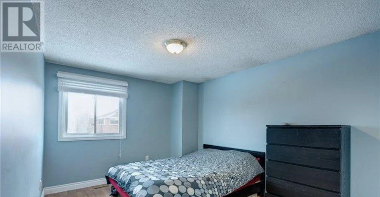 21 Delaney Crescent, Barrie, ON, L4N 7C3 - 13