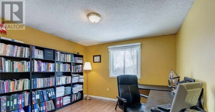 21 Delaney Crescent, Barrie, ON, L4N 7C3 - 12