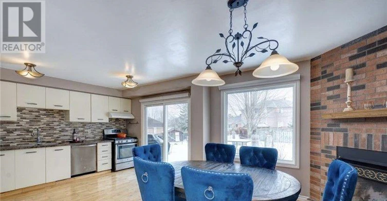 21 Delaney Crescent, Barrie, ON, L4N 7C3 - 3