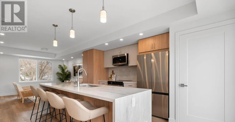 3-34 Poplar Avenue, Toronto, ON, M9B 3R4 - 4
