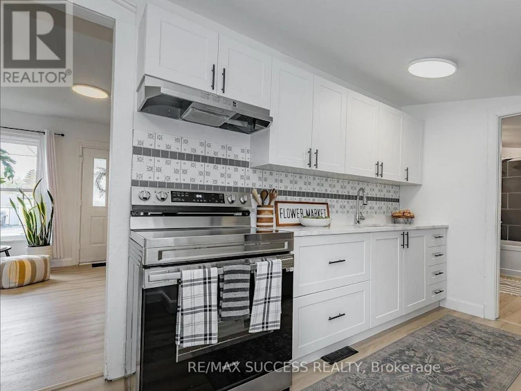 17 Dover Street, Woodstock, ON, N4S 3L7 - 10