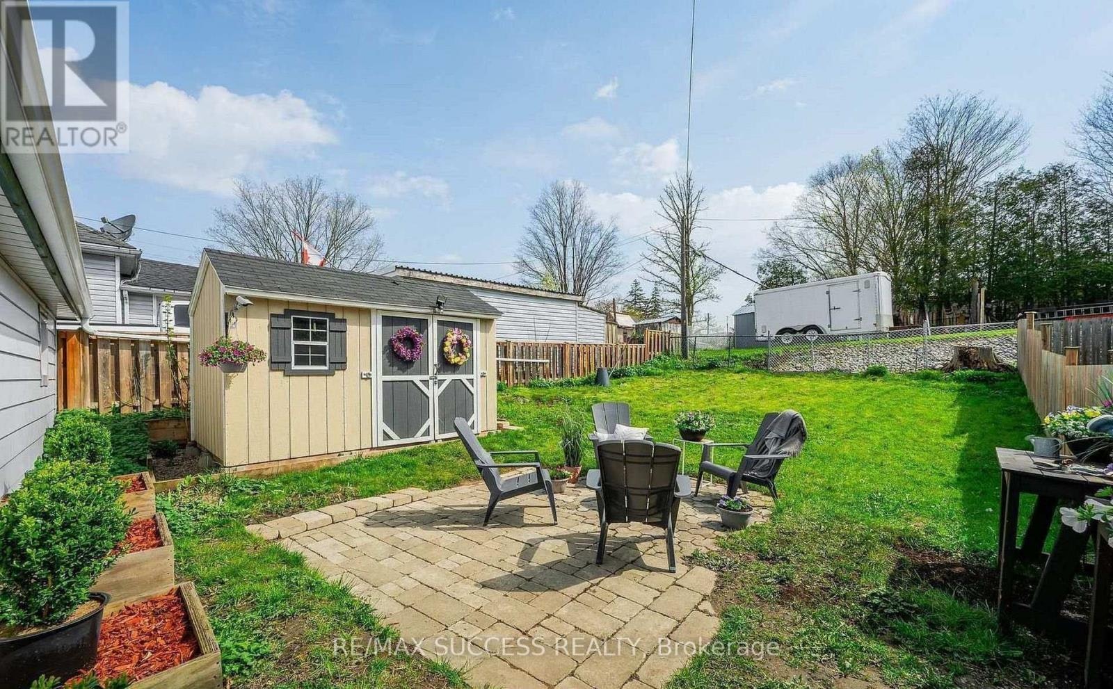17 Dover Street, Woodstock, ON, N4S 3L7 - 29