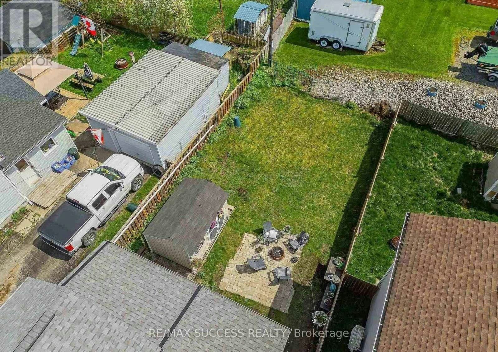 17 Dover Street, Woodstock, ON, N4S 3L7 - 32