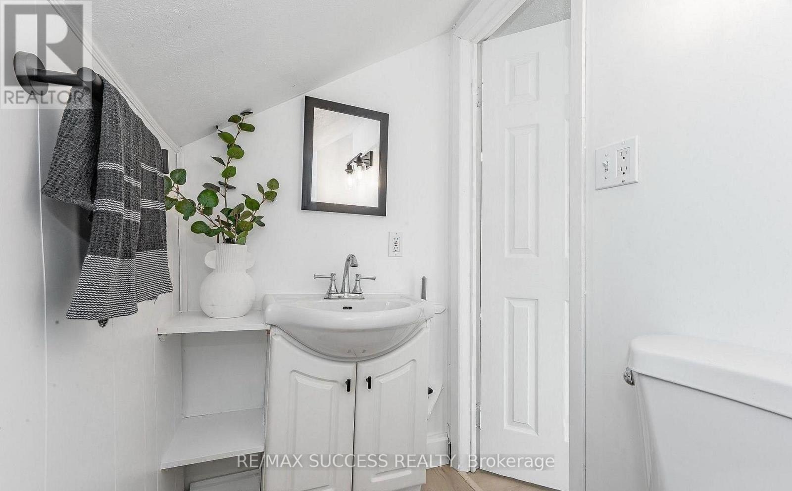 17 Dover Street, Woodstock, ON, N4S 3L7 - 23