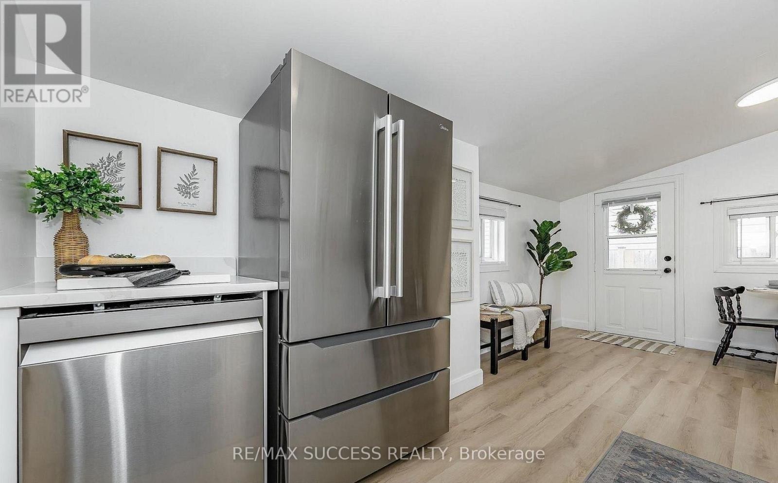 17 Dover Street, Woodstock, ON, N4S 3L7 - 13