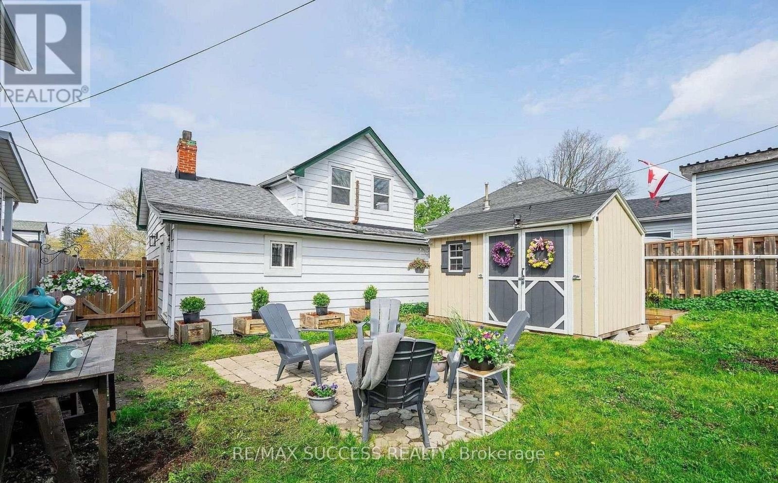 17 Dover Street, Woodstock, ON, N4S 3L7 - 28