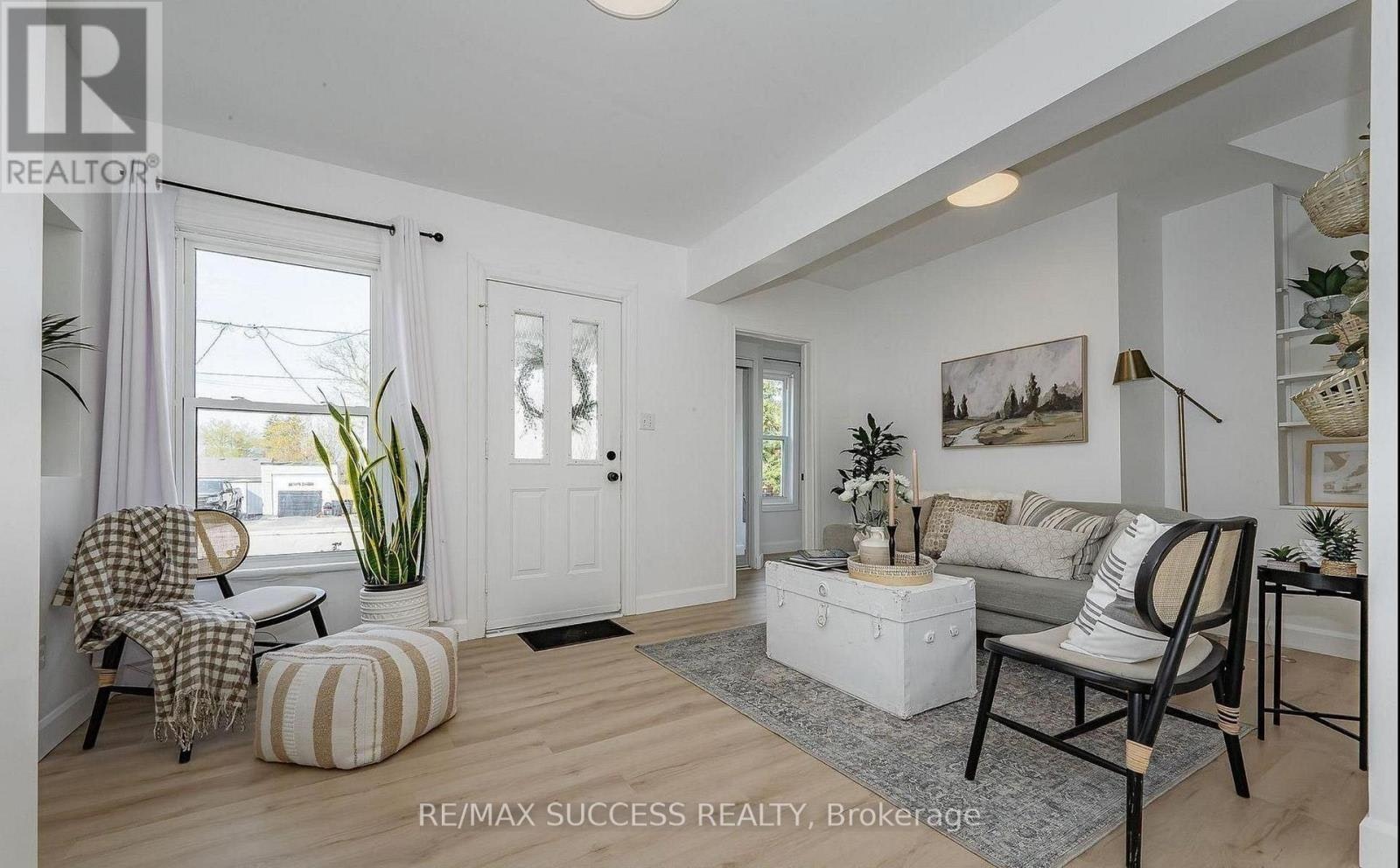 17 Dover Street, Woodstock, ON, N4S 3L7 - 6