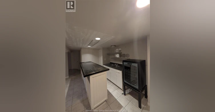3130 Academy Drive, Windsor, ON, N9E 2H4 - 10