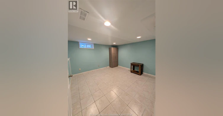 3130 Academy Drive, Windsor, ON, N9E 2H4 - 13
