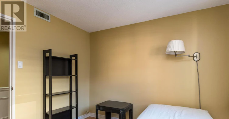 902-470 Laurier Avenue W, Ottawa, ON, K1R 7W9 - 24