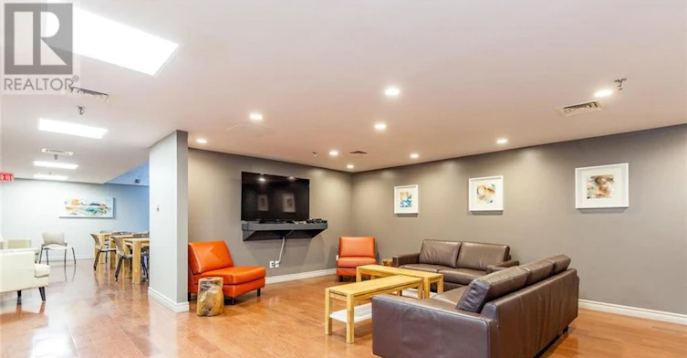 902-470 Laurier Avenue W, Ottawa, ON, K1R 7W9 - 31