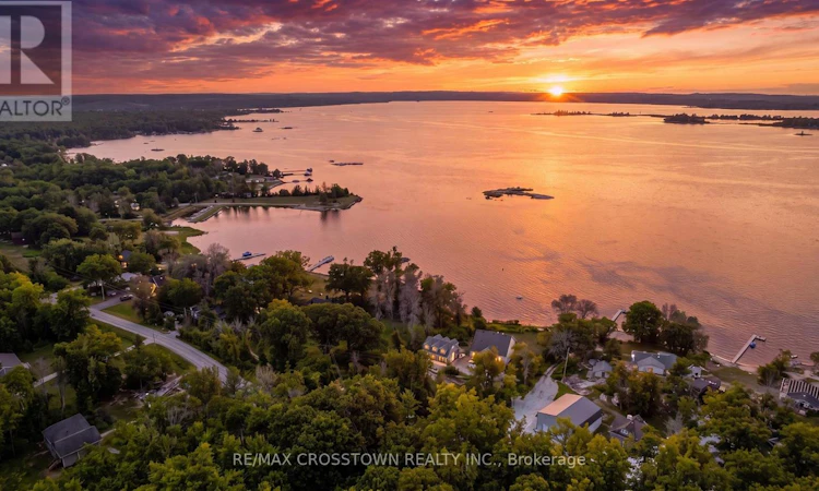 42 Bluff Point Road