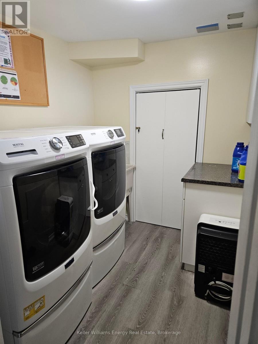BASEMENT-16 Rintella Court, Toronto, ON, M1P 3V5 - 16