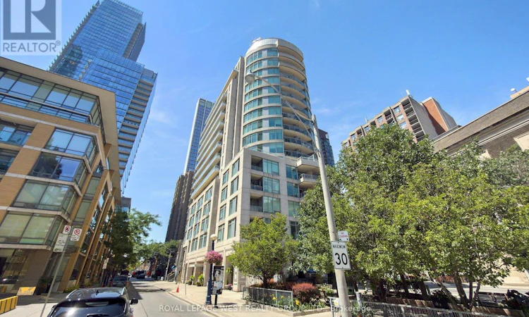 802-8 Scollard Street