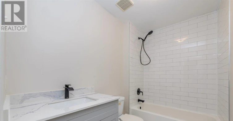 2-400 Big Bay Point Road, Barrie, ON, L4N 7P3 - 9