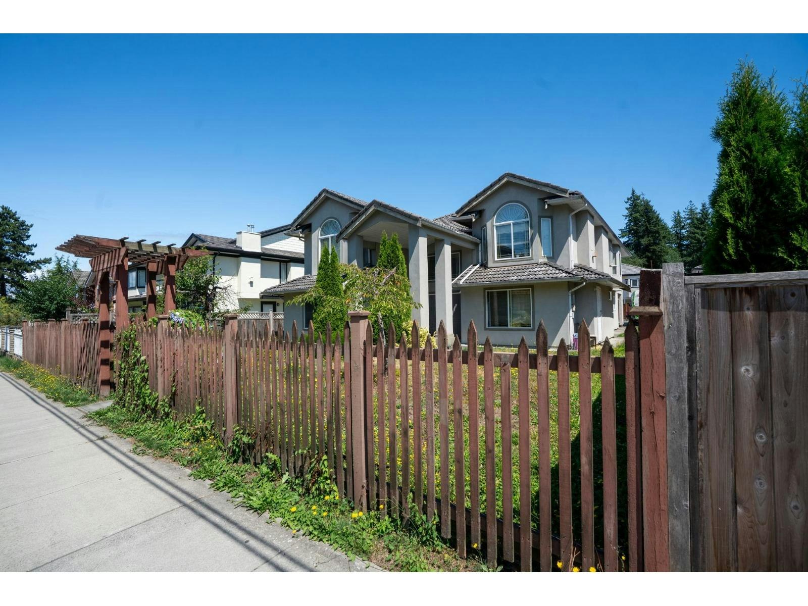 6550 128 Street, Surrey, BC, V3W 4C6 - 8