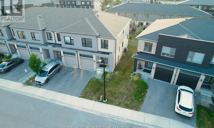 11 Shedrow Place