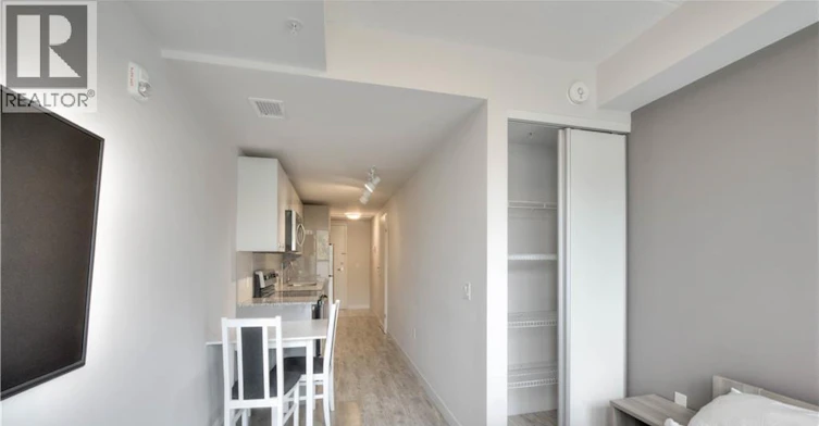 415-257 Hemlock Street, Waterloo, ON, N2L 0K2 - 8