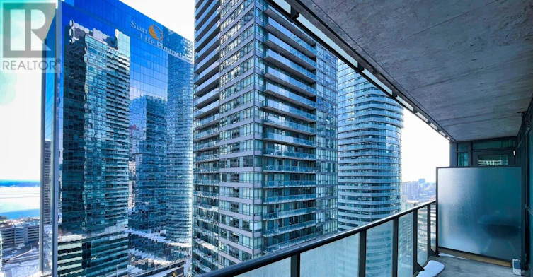 2111-65 Bremner Boulevard, Toronto, ON, M5J 0A7 - 23