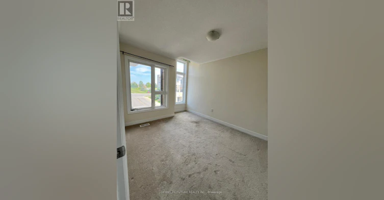 54 Donald Fleming Way, Whitby, ON, L1R 0N8 - 14