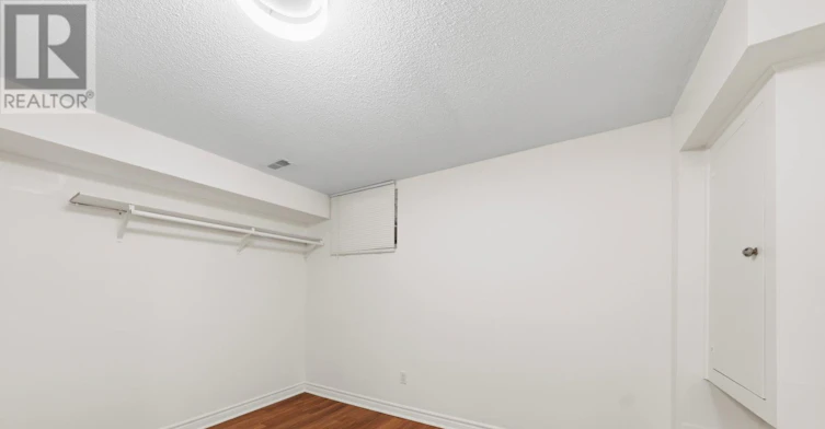 21 Littleyork Road, Toronto, ON, M4E 3W6 - 26